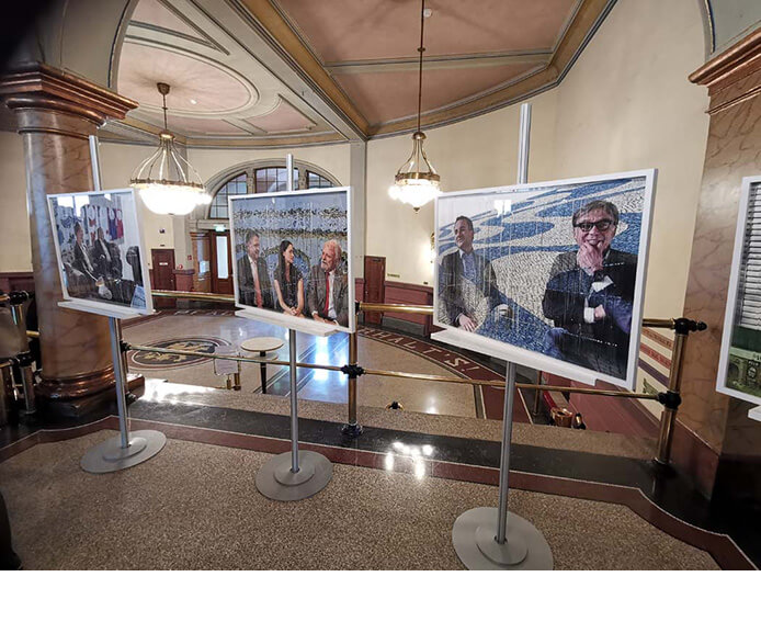 Foto2 Ausstellung Stadthalle: Volksbank-Katalog