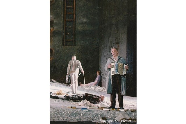 Vera Bonsen: Theater - Juliette