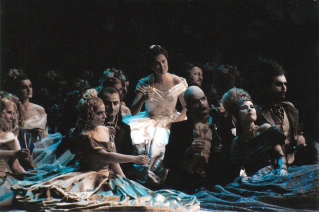 Vera Bonsen: Theater - La Traviata